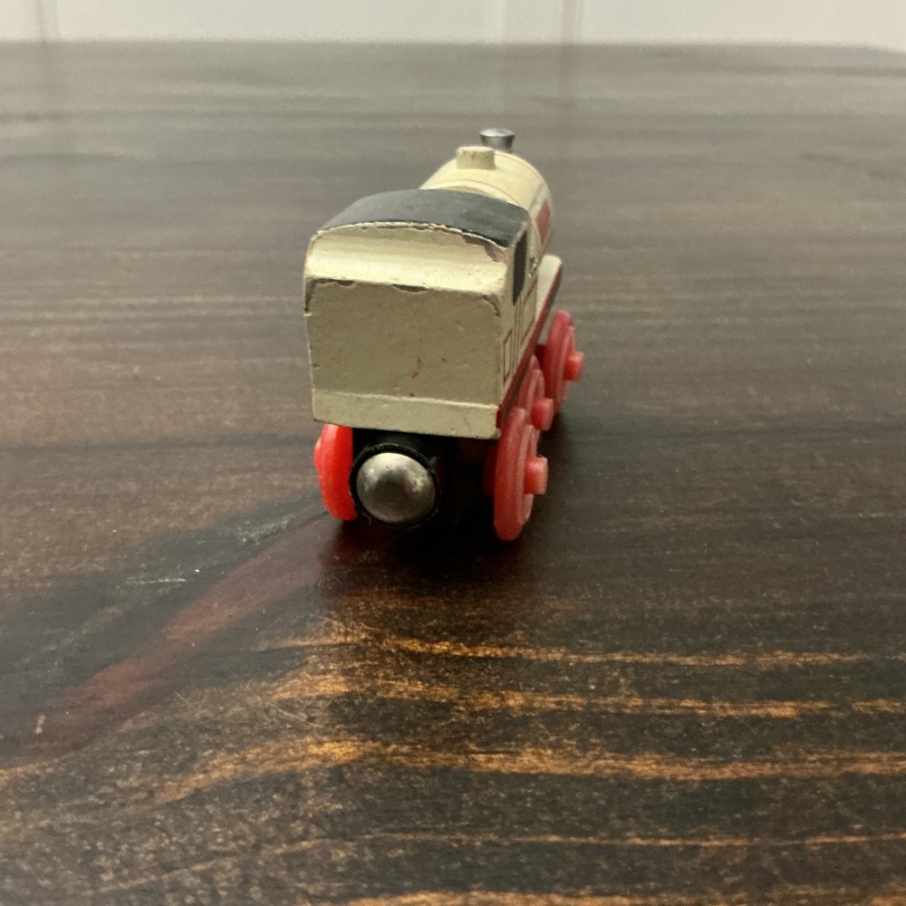 Thomas & Friends Stanley Wooden Railway Engine White Red Magnetic Train Toy - Picture 4 of 6